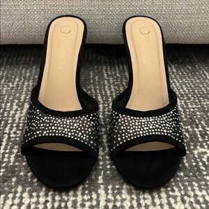 Journee Hensley heels